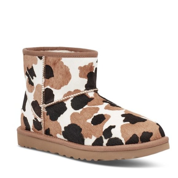 Kids Cow Print Classic Mini Boots - Picture 2 of 5